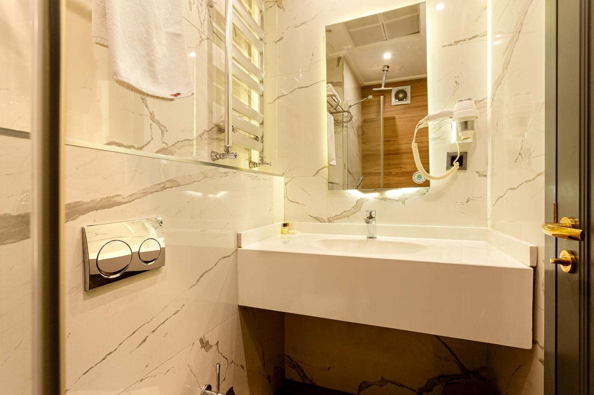 Santra Hotel Istanbul Ngoại thất bức ảnh